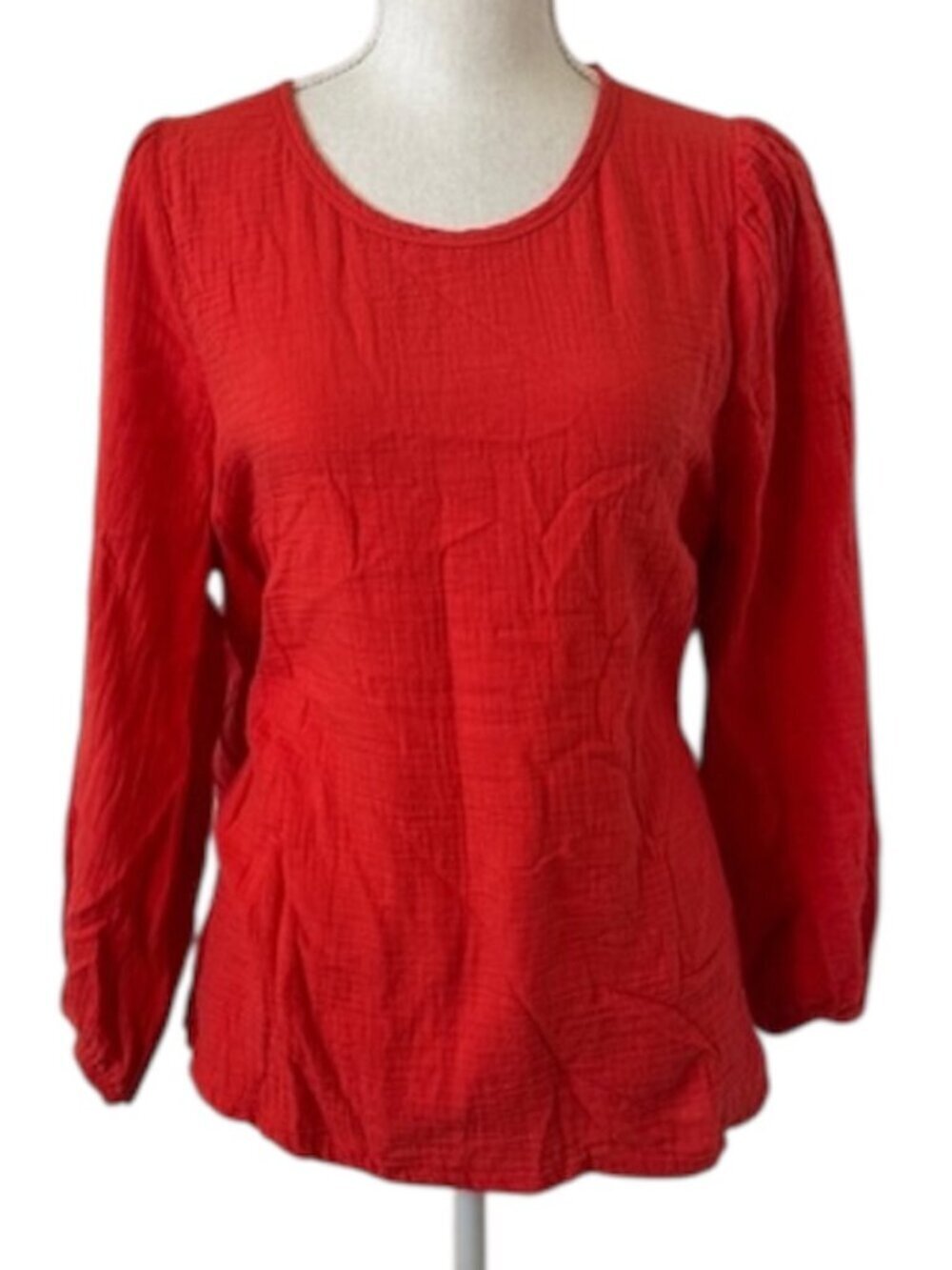 Universal Thread 100% Cotton Top Women’s Size Large Red Long-Sleeve Textured Top